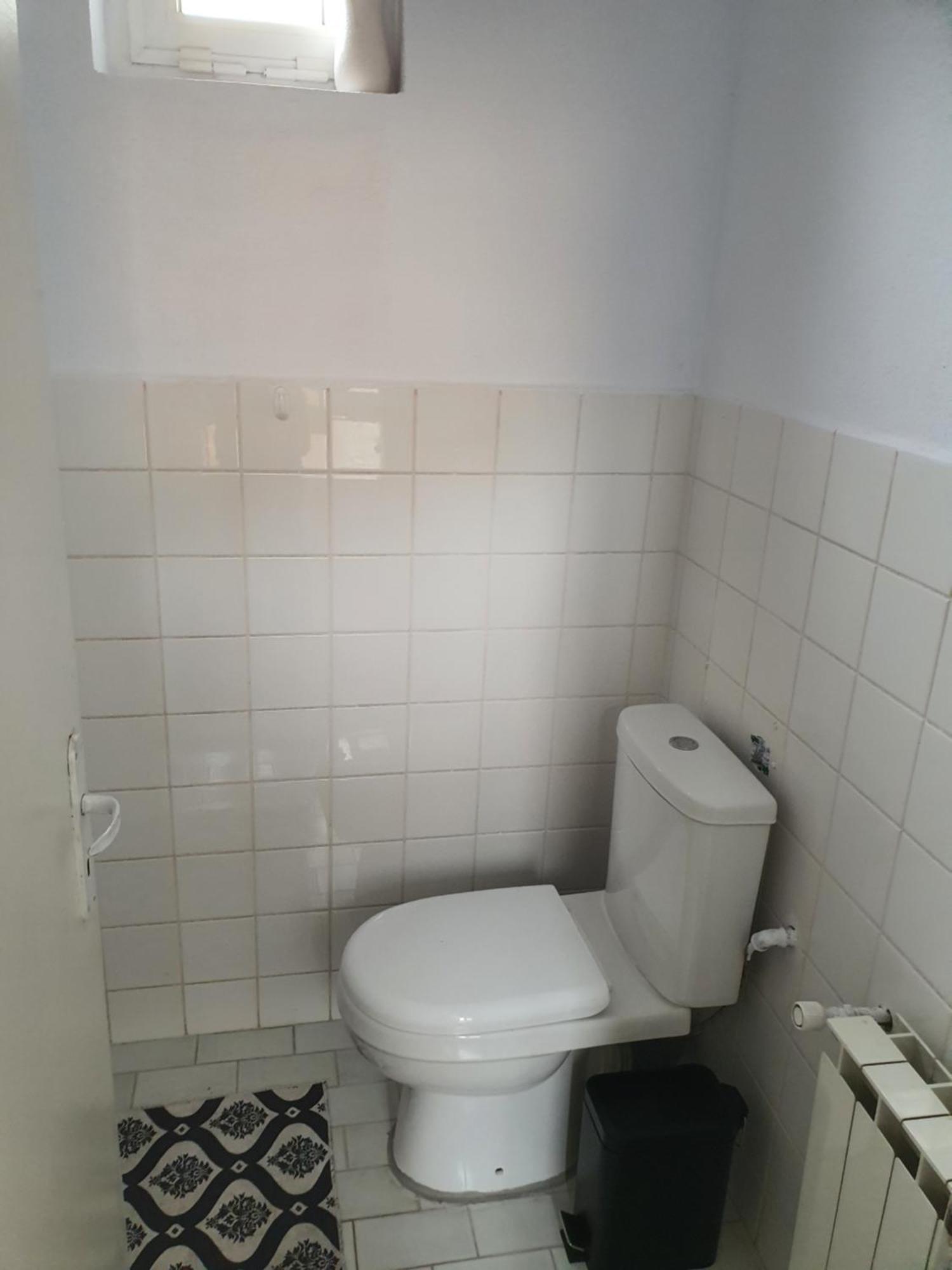 Тих Двустаен Самостоятелен Апартамент С Двор,До Площада На Сандански Exterior photo